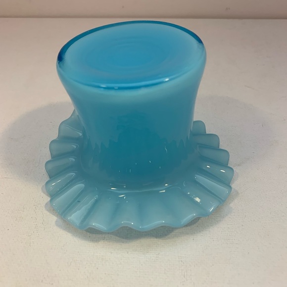 Vintage Light Blue Ruffled Edge Hat - Picture 14 of 14